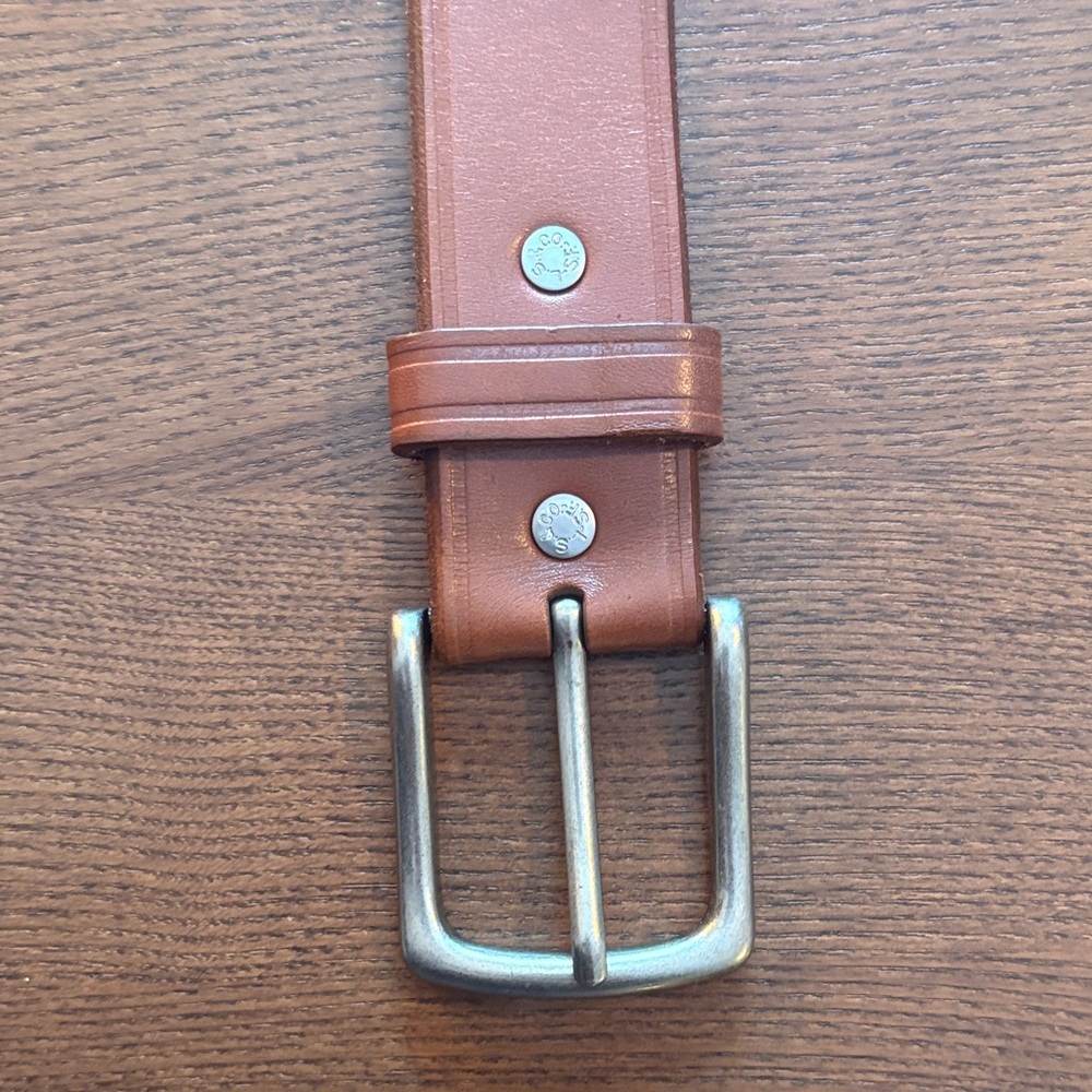 FREE W/PURCHASE - LEVI’S - Men's Tan Leather Belt - 38”